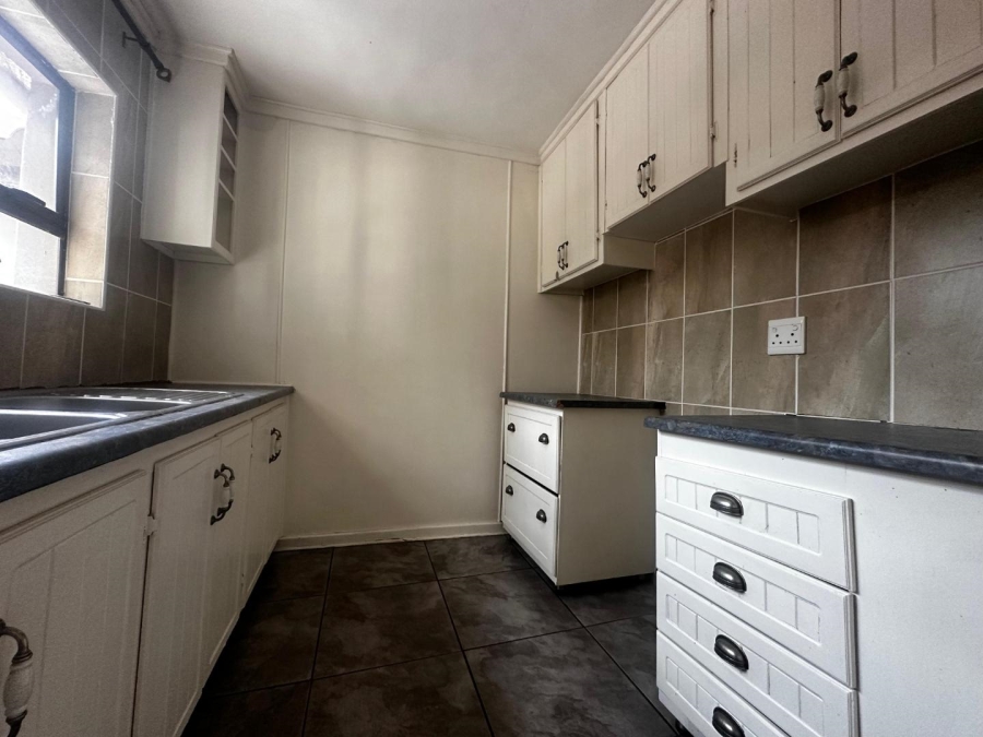 4 Bedroom Property for Sale in Heuwelsig Free State